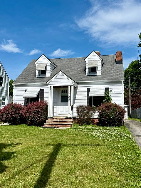 1st image of 1125 Winston Rd