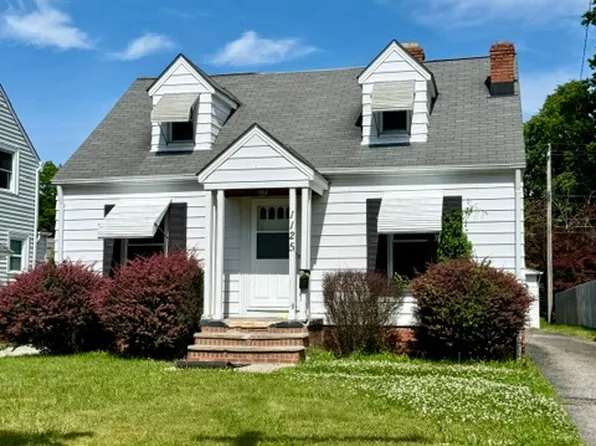 1125 Winston Rd, South Euclid, OH 44121