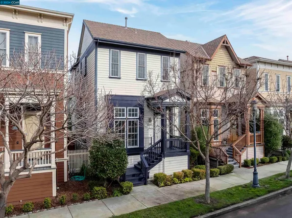 2093 Clark St, Hercules, CA 94547