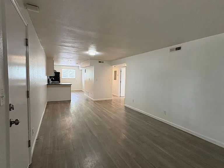 Lime Apartments — Photo 7