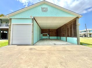 945 Alberdie Dr, Crystal Beach, TX 77650