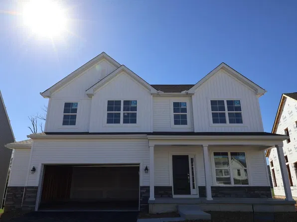 329 Merion Dr, Commercial Point, OH 43116