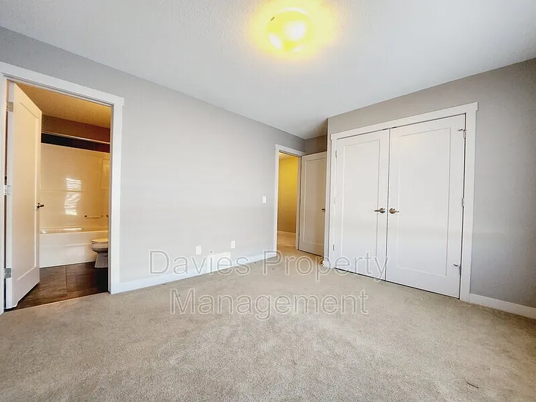 140 Youville Drive East NW #NW-13-13 — Photo 10