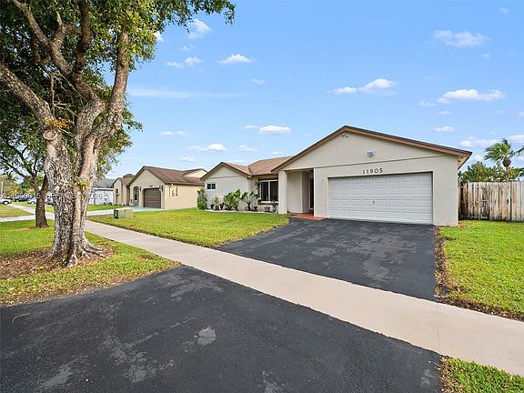 2nd image of 11905 SW 48th Ct