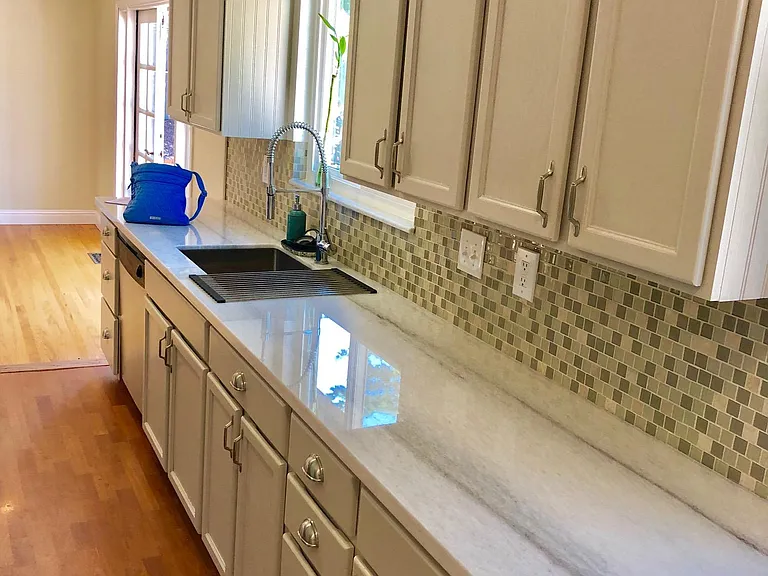 600 Francis Dr — Photo 9