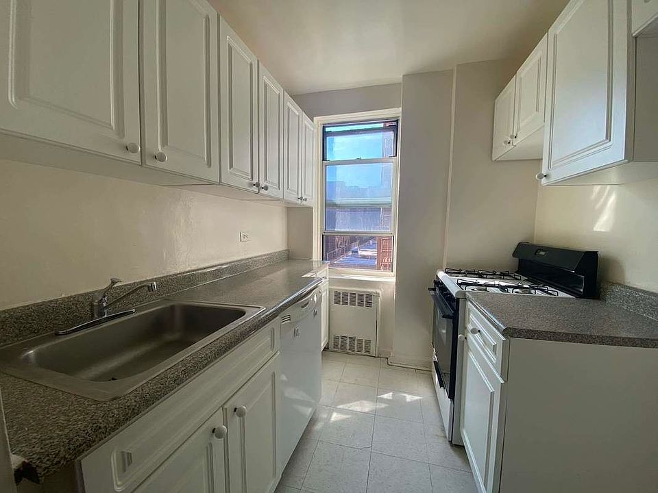 1st image of 67-12 Yellowstone Blvd #22F