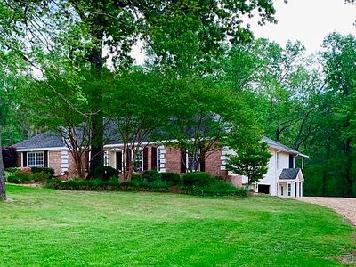 130 Forest Dr, Deatsville, AL, 36022