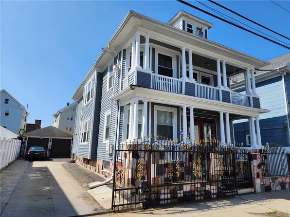 194 Laban St, Providence, RI 02909