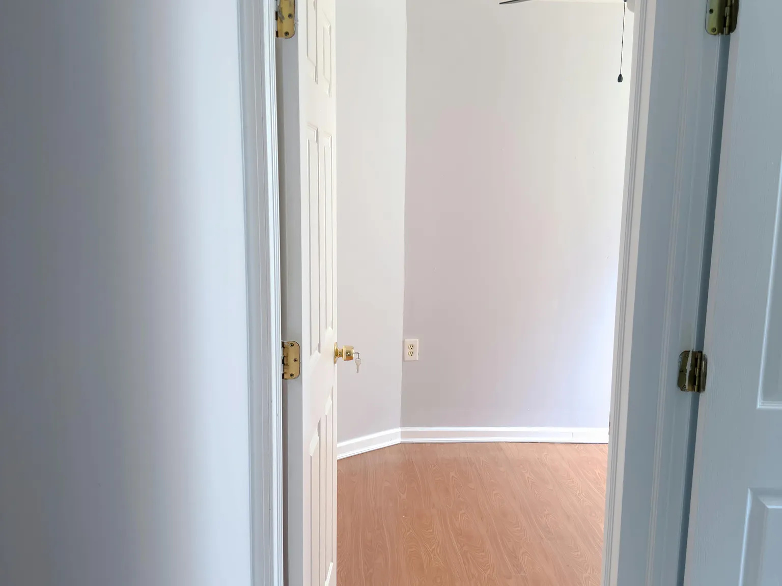 4829 Hawthorne St — Photo 4