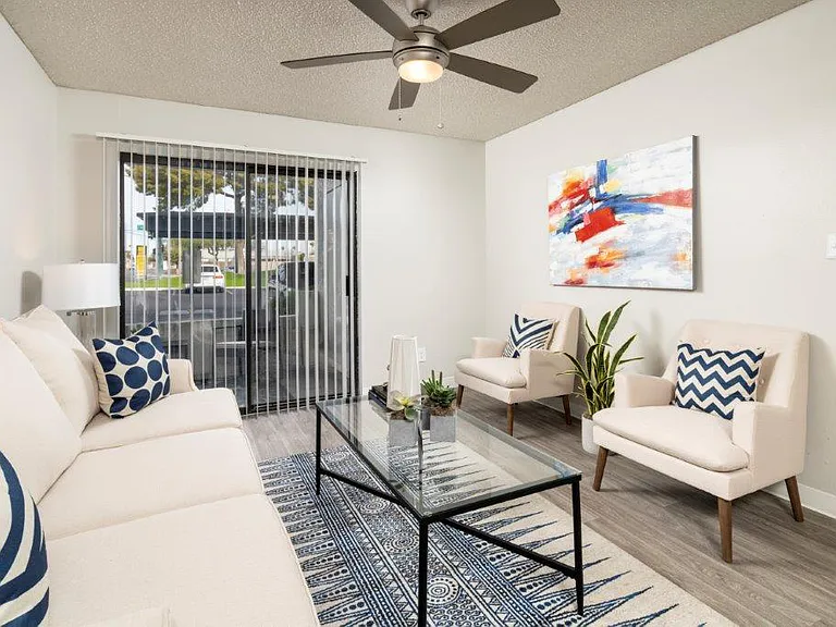 SunPointe Apartments — Photo 47