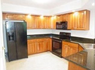350 Greene St UNIT 309, North Andover, MA 01845