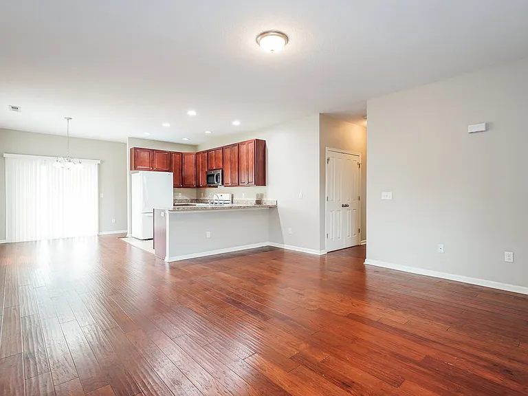 4001 Blue Mountain Cir — Photo 3