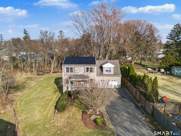 120 Zoar Street, Stratford, CT 06614