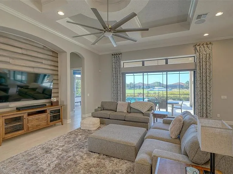 4714 Cabreo Ct — Photo 5