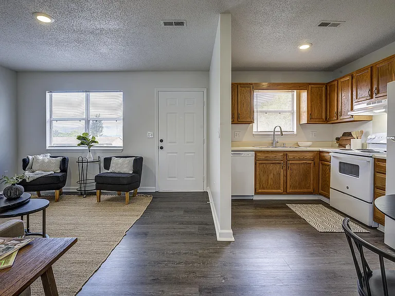 714 N North St #14 — Photo 6