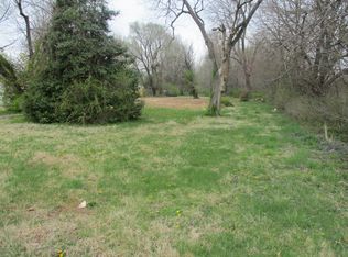 815 W Broadmoor St, Springfield, MO 65807