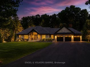 7 Gallagher Cres, Springwater, ON L9X0K1