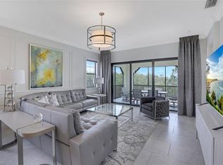16386 Viansa Way UNIT 301, Naples, FL 34120