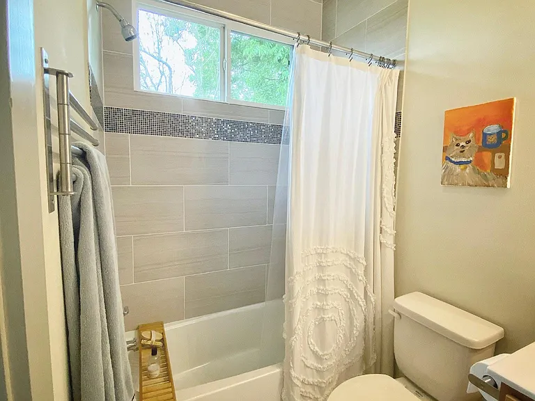 1709 Madison Ave — Photo 21