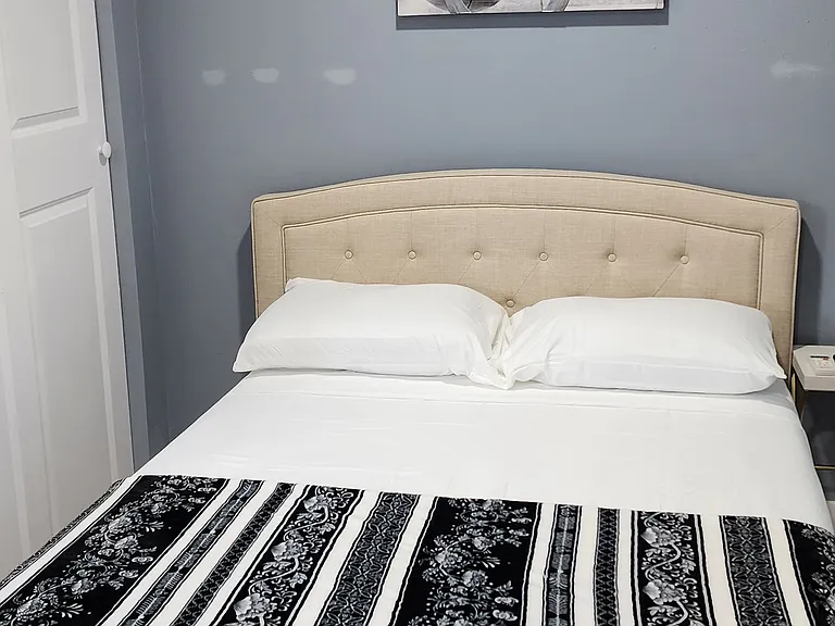 7915 Croton Ave #2 — Photo 2