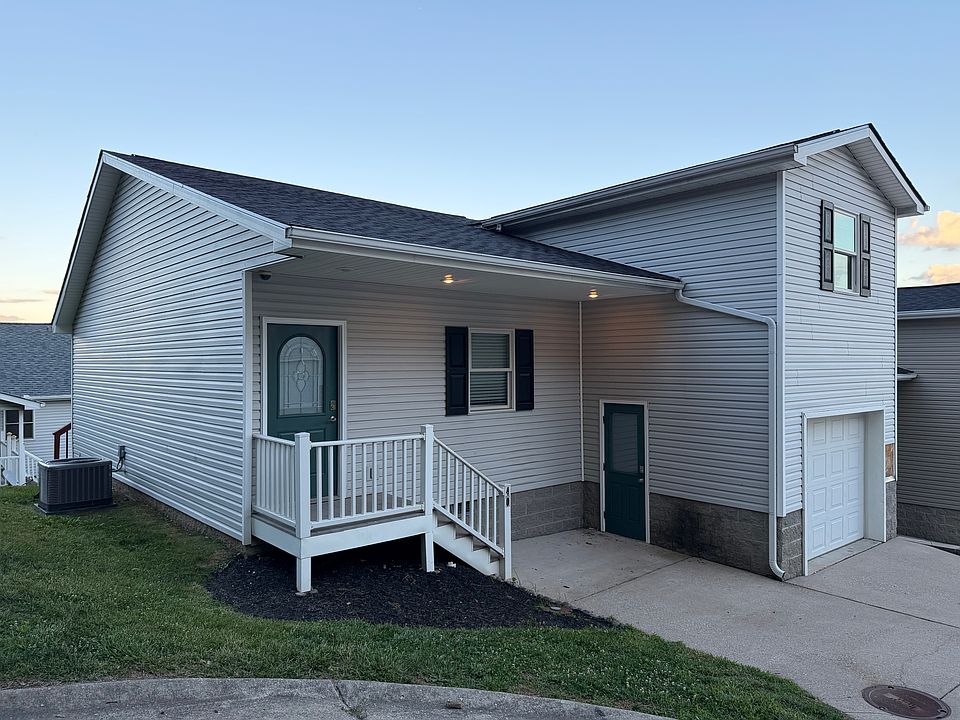 1st image of 40 Marie Dr