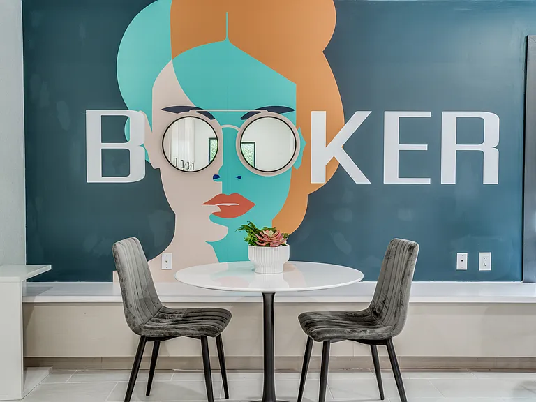 The Booker — Photo 16