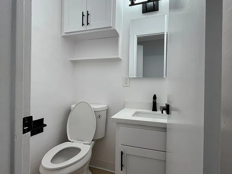12323 Texas Ave — Photo 51