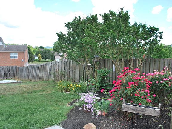 5th image of 7654 Saddlebrooke Dr