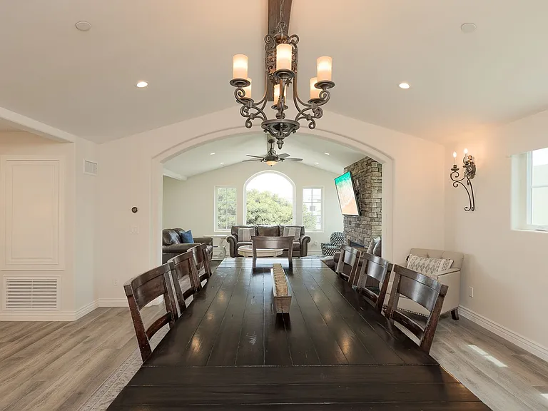 2129 Piru Ave — Photo 8