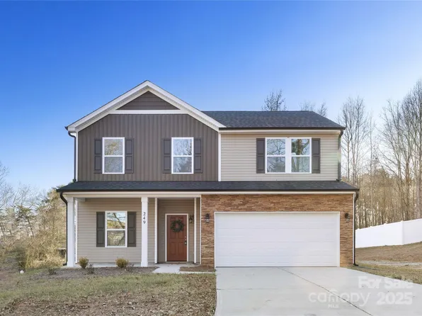 249 Robinson Clemmer Rd, Dallas, NC 28034