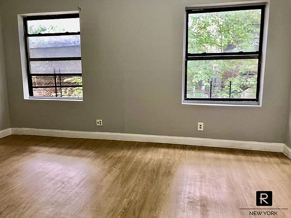 2nd image of 605 W 179th St APT 4