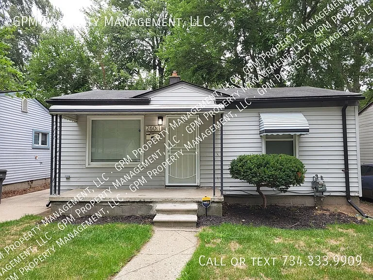 26011 Dartmouth St — Photo 1