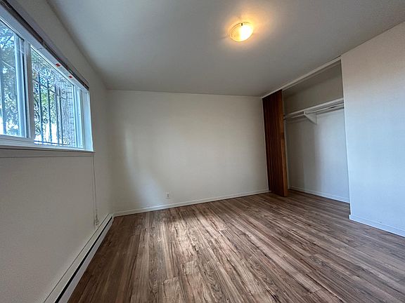 5th image of 516 5th Ave W #16-01