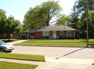 283 Darbyhurst Rd, Columbus, OH 43228