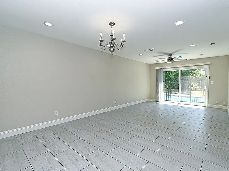 3332 Hogarth Pl — Photo 16