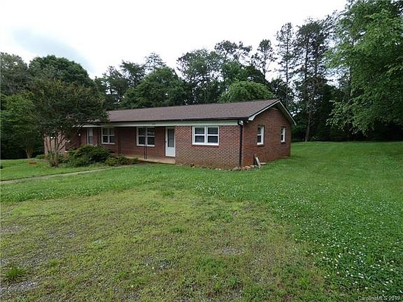 2nd image of 128 Wedgeway Dr