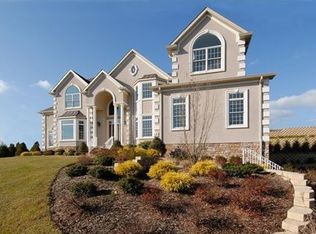 142 Hillside Ave, Livingston, NJ 07039