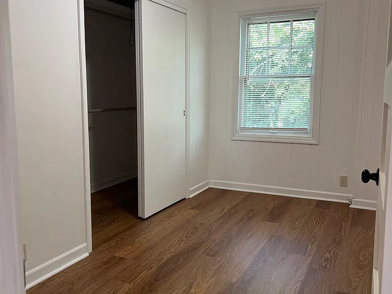601 N McKinley Ave — Photo 14