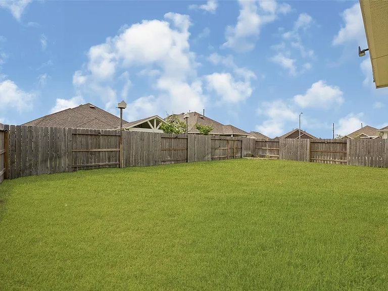 8635 Jetty Glen Dr — Photo 47