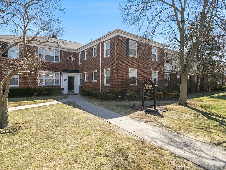 19274 Rockcastle St #19203 — Photo 1