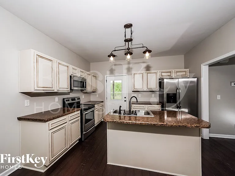 345 Deer Creek Way — Photo 4