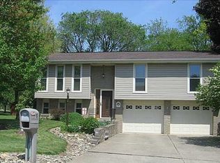 8 Fitch Ln, Greensburg, PA 15601