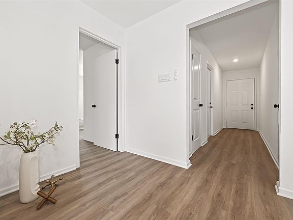 5th image of 3531 Willie Way