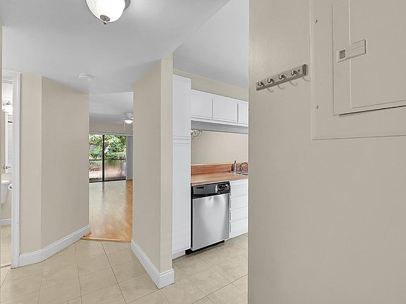 3rd image of 2518 NW 89th Dr #2818