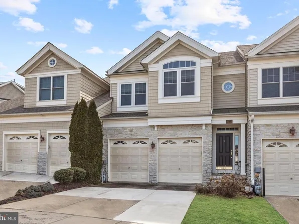 8733 Boulder Rdg, Laurel, MD 20723