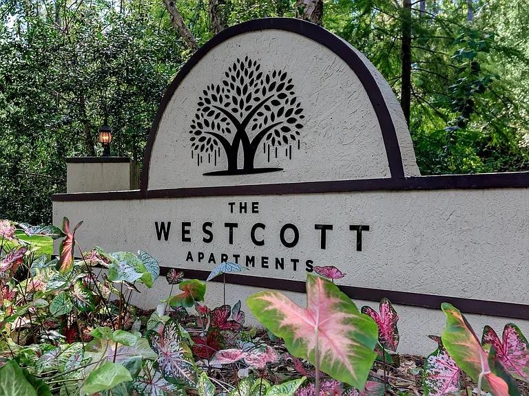 Westcott Apartments — Photo 34