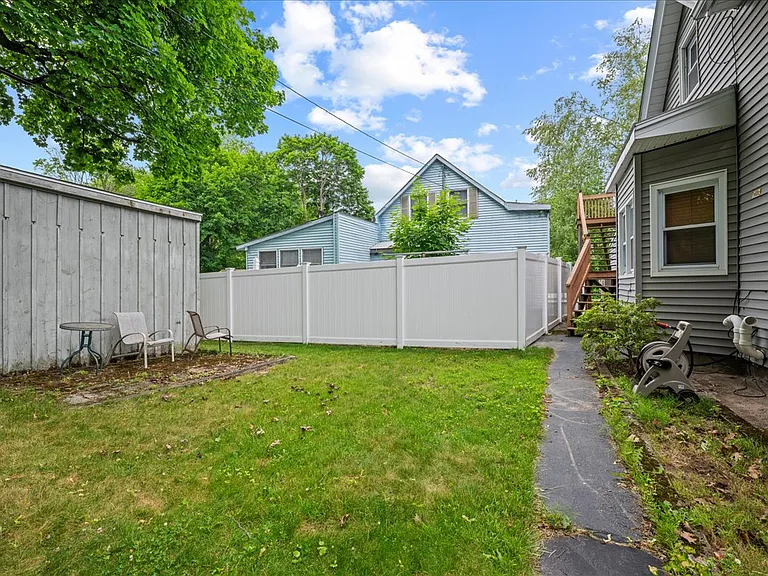 150 Malvern Rd #2 — Photo 18