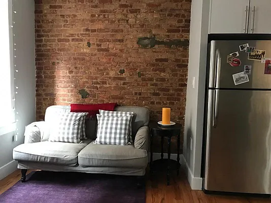 Rented by Bohemia Realty Group | media 13