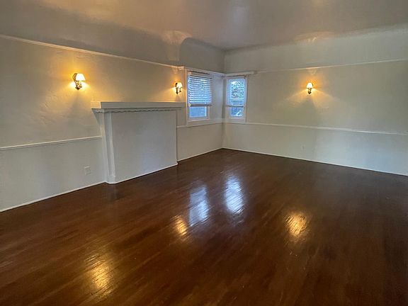 3rd image of 838 6th St APT 1