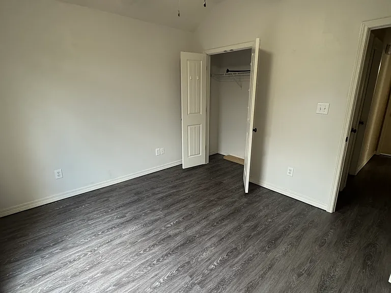 8956 Spring Grv N — Photo 12